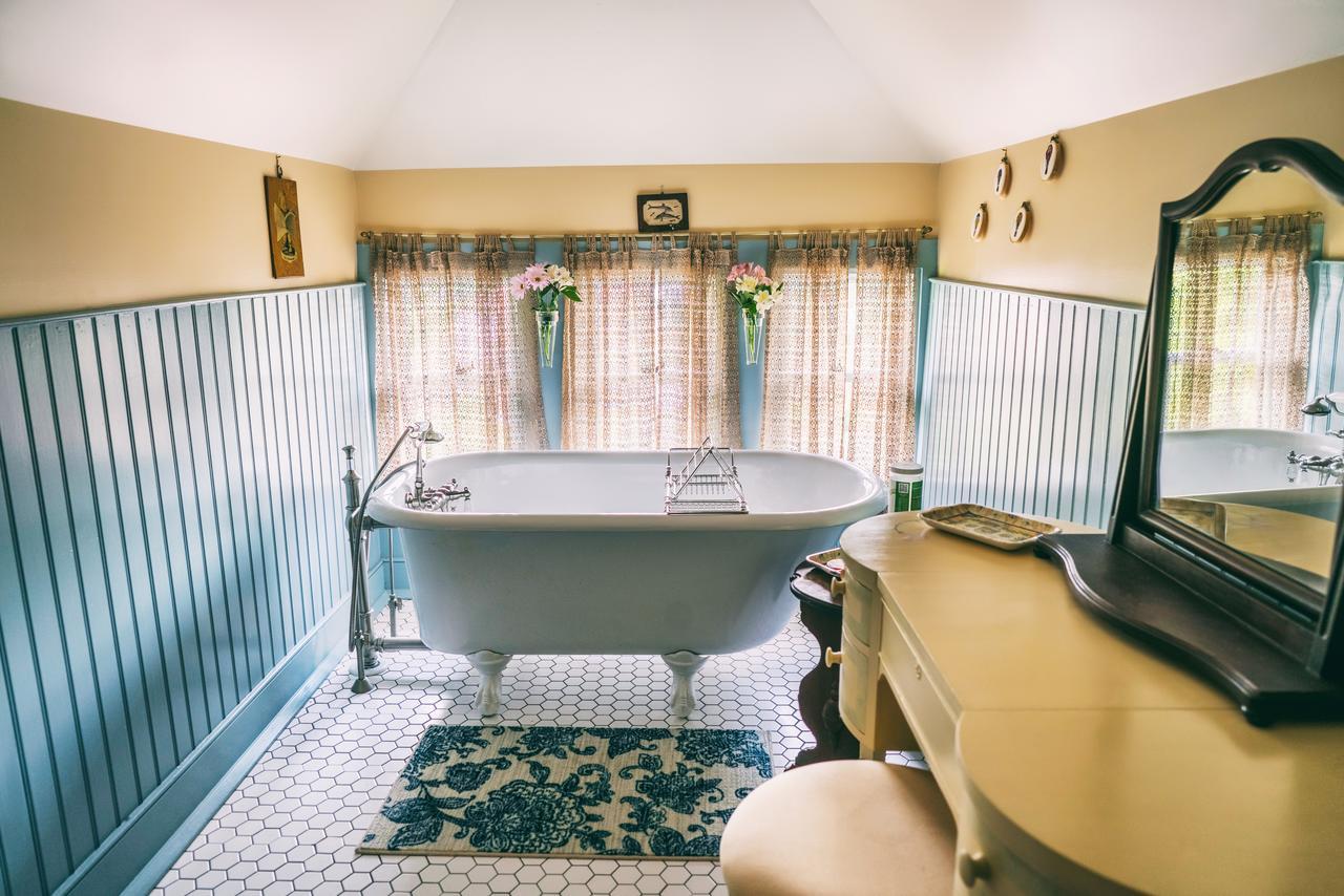 Hummingbird Inn Easton Extérieur photo